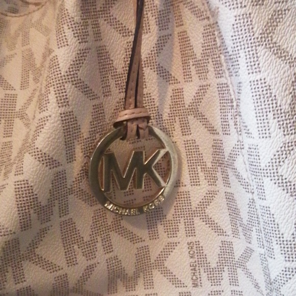 Michael Kors handbag - Picture 2 of 2
